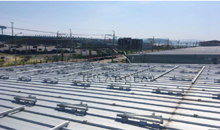  Antaisolar Sistema de montaje solar de techo utilizado para el proyecto en Puerto de Incheon, Corea del Sur