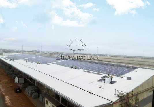Planta solar en la azotea en África utilizada Antaisolar Railless Sistema de montaje solar