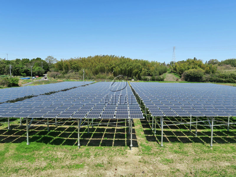  Antaisolar Ofreció la solución de racks solares para la agricultura y las estaciones de energía complementarias ligeras.